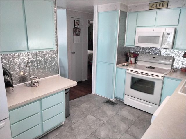 3806 BYWATER DRIVE, Holiday, FL 34691