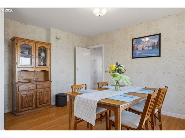 6807 CORREGIDOR Rd, Vancouver, WA 98664