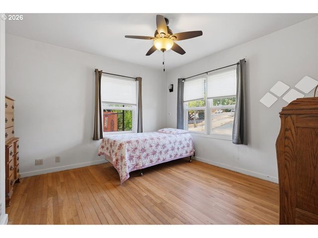 6807 CORREGIDOR Rd, Vancouver, WA 98664