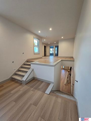 733 Blue Sage Boulevard, Lincoln, NE 68521