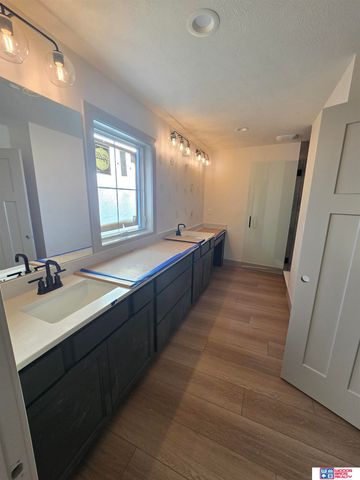 733 Blue Sage Boulevard, Lincoln, NE 68521