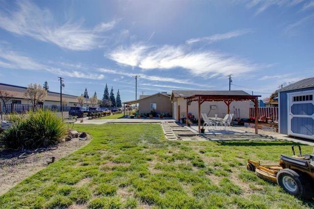 4413 Maud Ave, Keyes, CA 95328