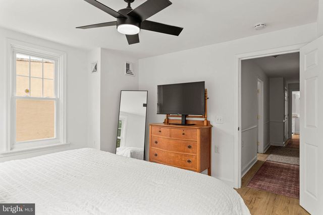 35 E SHARPNACK ST, Philadelphia, PA 19119