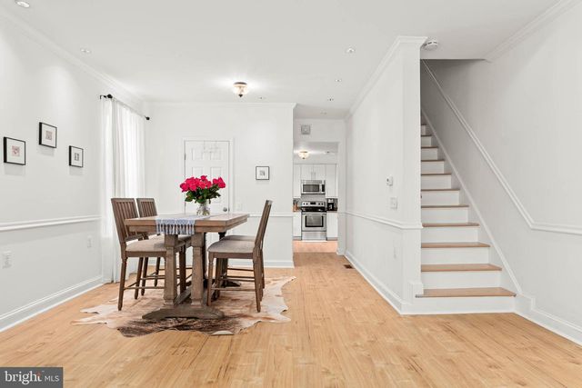 35 E SHARPNACK ST, Philadelphia, PA 19119