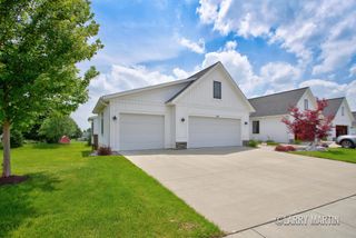 850 Harper Woods Drive Sw 24, Byron Twp, MI 49315