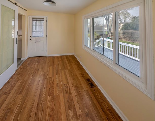 630 Clover Lane, Schaumburg, IL 60193