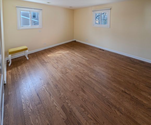 630 Clover Lane, Schaumburg, IL 60193