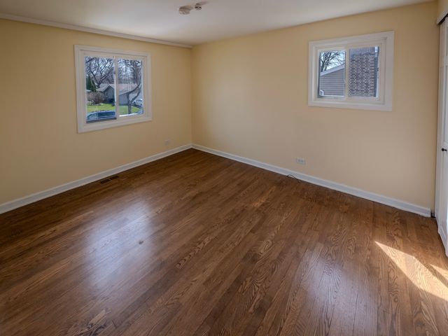 630 Clover Lane, Schaumburg, IL 60193