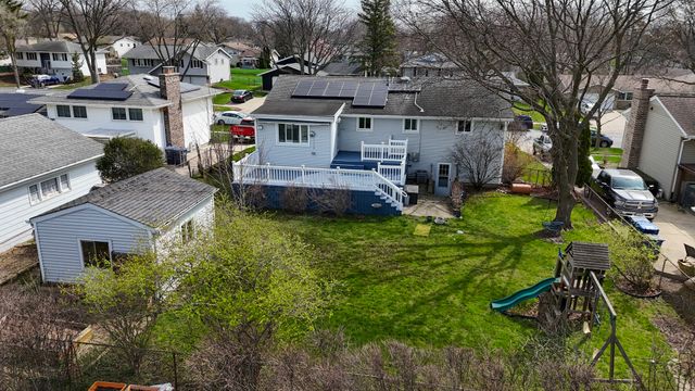 630 Clover Lane, Schaumburg, IL 60193