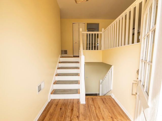 630 Clover Lane, Schaumburg, IL 60193