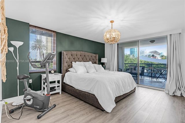 5845 Collins Ave 201, Miami Beach, FL 33140