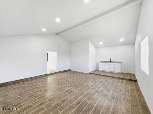 351 Mosher Way, Socorro, TX 79927