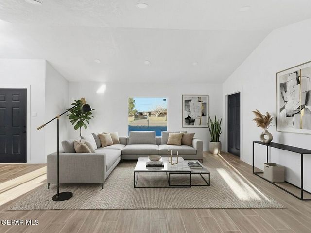 351 Mosher Way, Socorro, TX 79927