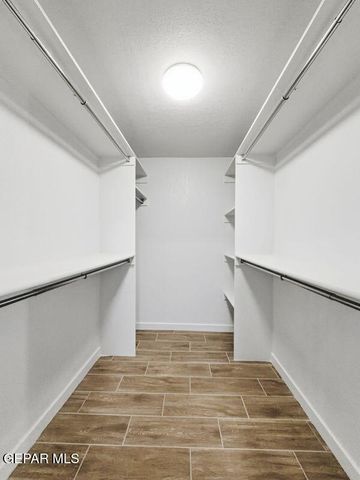 351 Mosher Way, Socorro, TX 79927