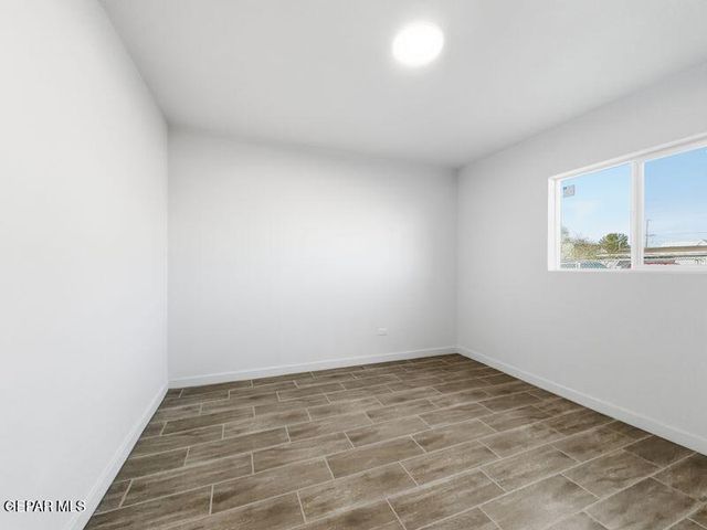 351 Mosher Way, Socorro, TX 79927