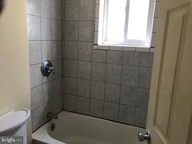 708 MIFFLIN ST, Philadelphia, PA 19148