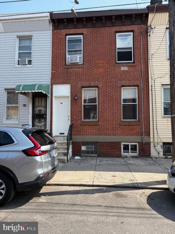 708 MIFFLIN ST, Philadelphia, PA 19148