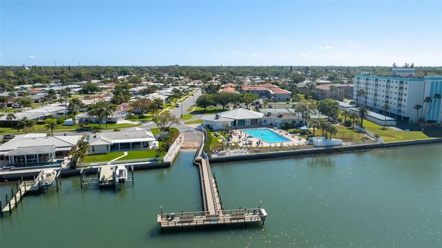 10215 REGAL DRIVE 56, Largo, FL 33774