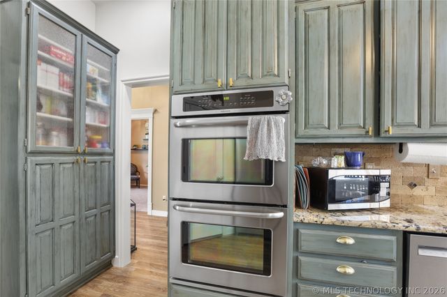 2101 W Vicksburg Street, Broken Arrow, OK 74011