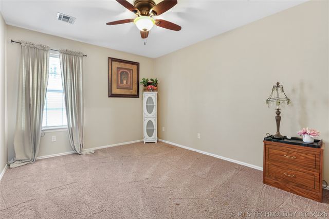 2101 W Vicksburg Street, Broken Arrow, OK 74011