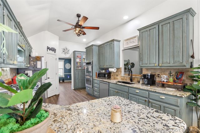 2101 W Vicksburg Street, Broken Arrow, OK 74011