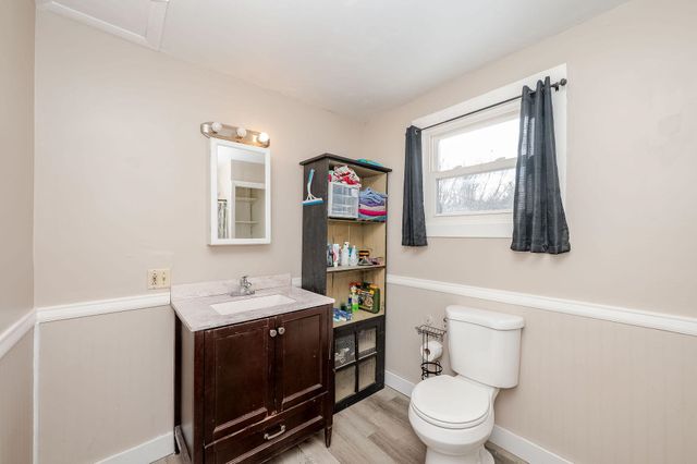 89 Charles Street, Milton, NH 03851