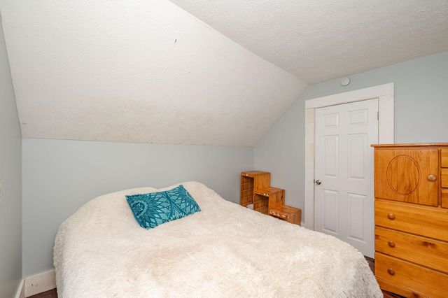 89 Charles Street, Milton, NH 03851