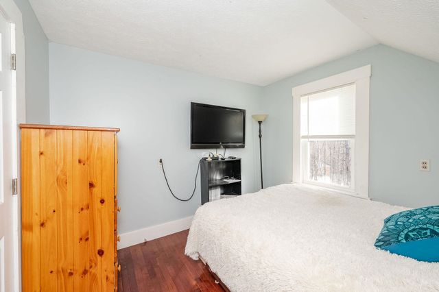 89 Charles Street, Milton, NH 03851