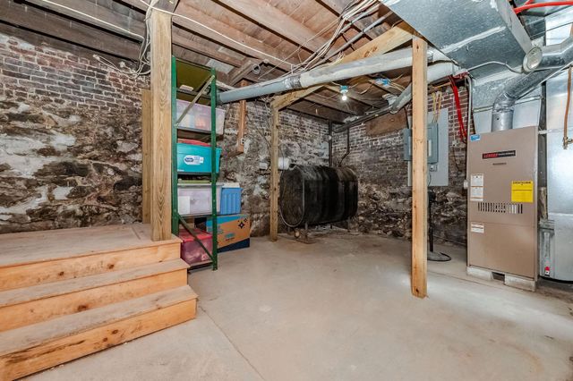 89 Charles Street, Milton, NH 03851