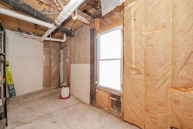 89 Charles Street, Milton, NH 03851