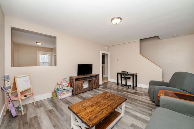 89 Charles Street, Milton, NH 03851