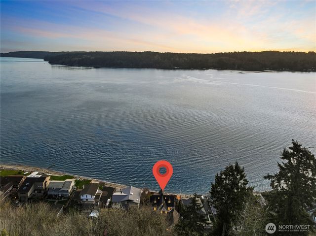 13111 Point Richmond Beach Road NW, Gig Harbor, WA 98332