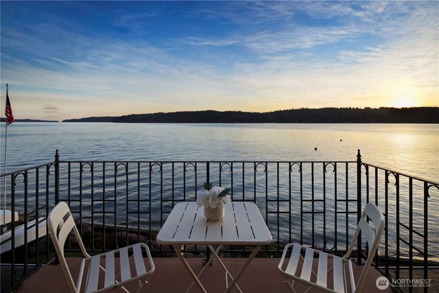 13111 Point Richmond Beach Road NW, Gig Harbor, WA 98332