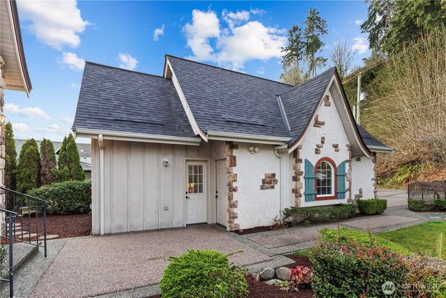 13111 Point Richmond Beach Road NW, Gig Harbor, WA 98332