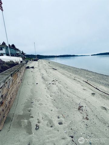 13111 Point Richmond Beach Road NW, Gig Harbor, WA 98332