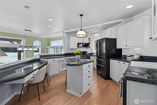 13111 Point Richmond Beach Road NW, Gig Harbor, WA 98332