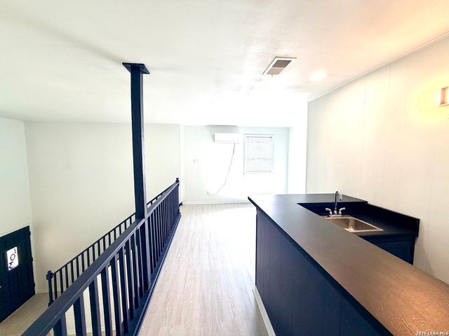 103 Brentwood, New Braunfels, TX 78130