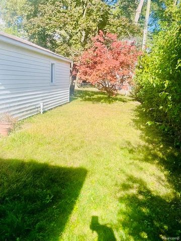 24926 Hickory Street, Dearborn, MI 48124