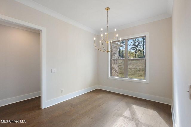 207 Lake Crest Drive, Madison, MS 39110