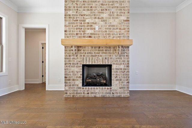 207 Lake Crest Drive, Madison, MS 39110