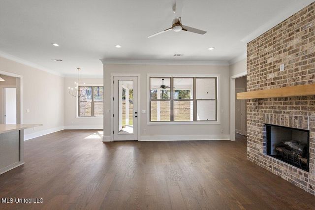 207 Lake Crest Drive, Madison, MS 39110