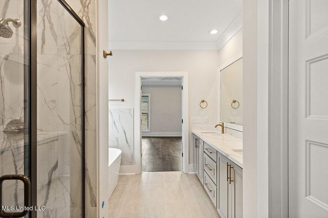 207 Lake Crest Drive, Madison, MS 39110