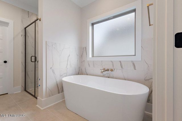 207 Lake Crest Drive, Madison, MS 39110