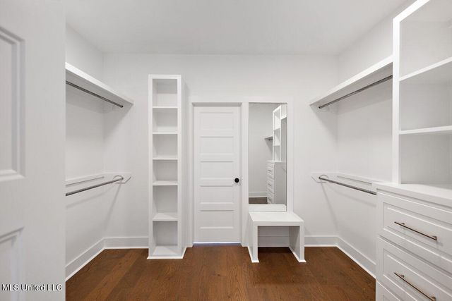 207 Lake Crest Drive, Madison, MS 39110