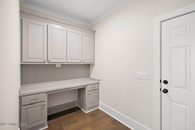 207 Lake Crest Drive, Madison, MS 39110