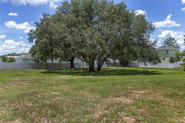 5092 NE 81ST BLVD, Wildwood, FL 34785