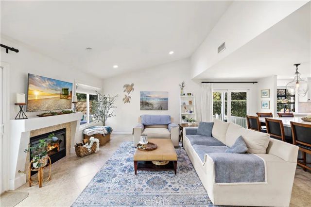 23424 VILLENA, Mission Viejo, CA 92692