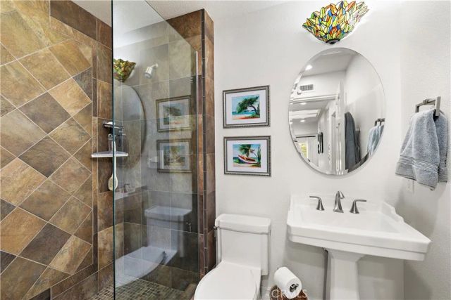 23424 VILLENA, Mission Viejo, CA 92692