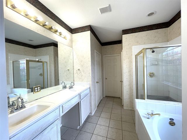 4108 Hedgerow Drive, Plano, TX 75024