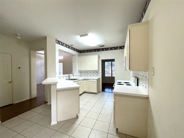 4108 Hedgerow Drive, Plano, TX 75024